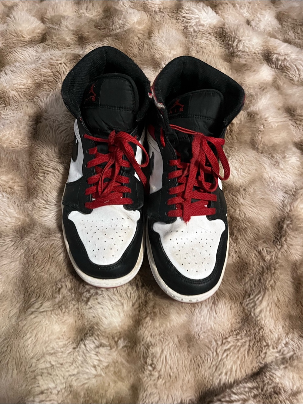 Nike Kids Black White Red High-Top Sneakers with Red Laces